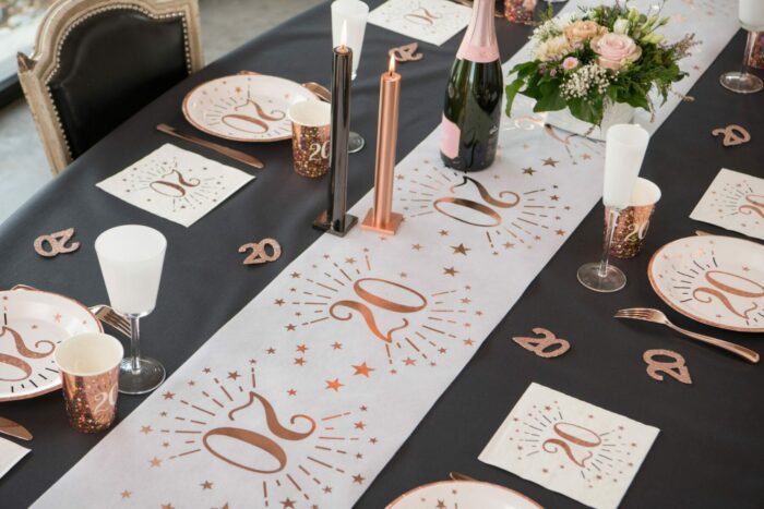 CONFETTIS PAILLETTES 18 ANS ROSE GOLD PAR 6 – Image 2